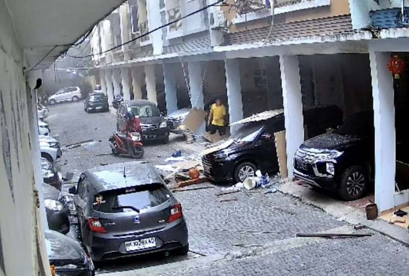 LEDAKAN.jpg
