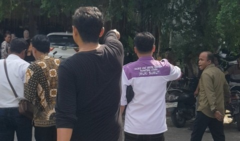 pelarangan.jpg